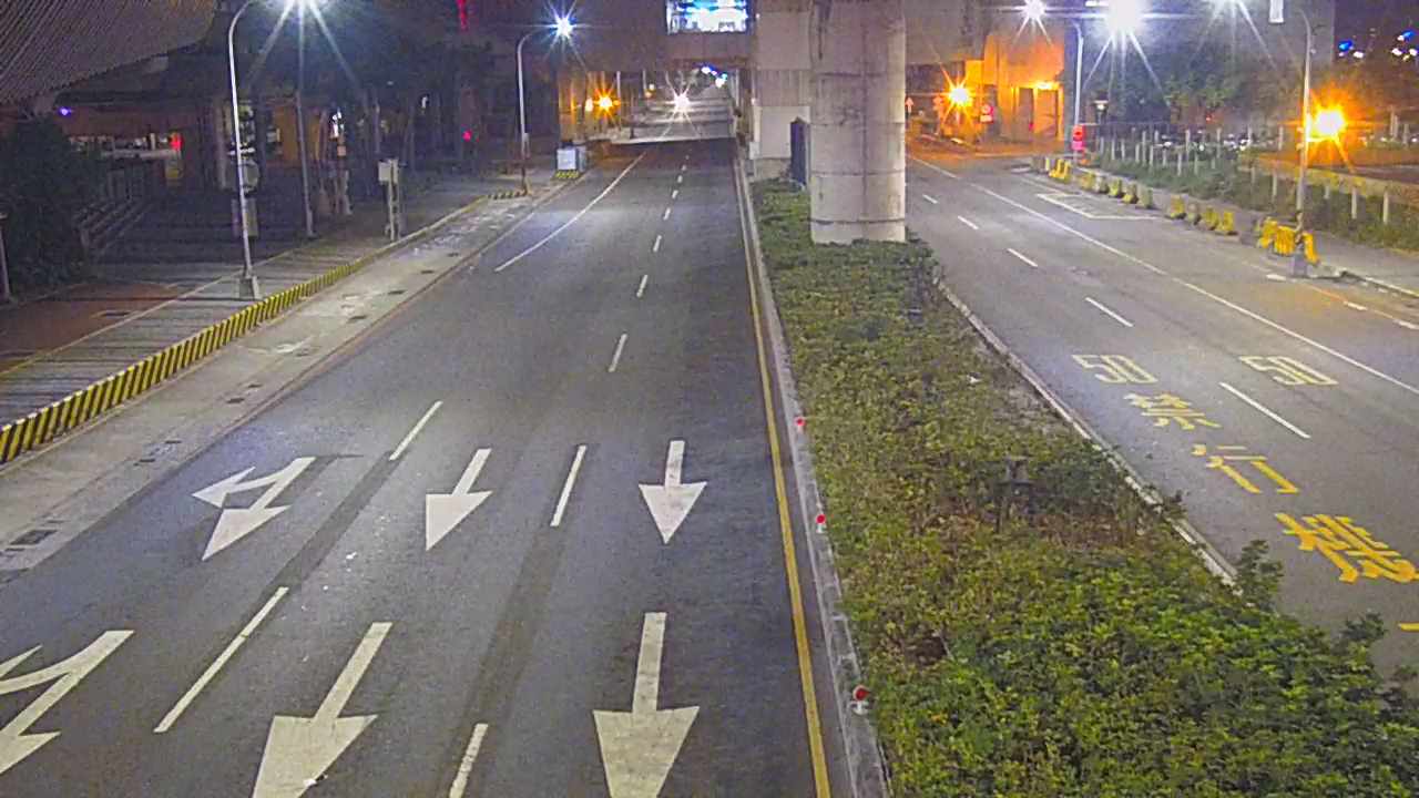 建國北路/大慶街(右側車流往環中路)