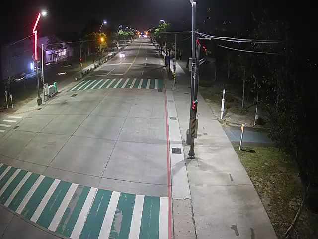 中科路/中央公園遊客中心(右側車流往河南路)