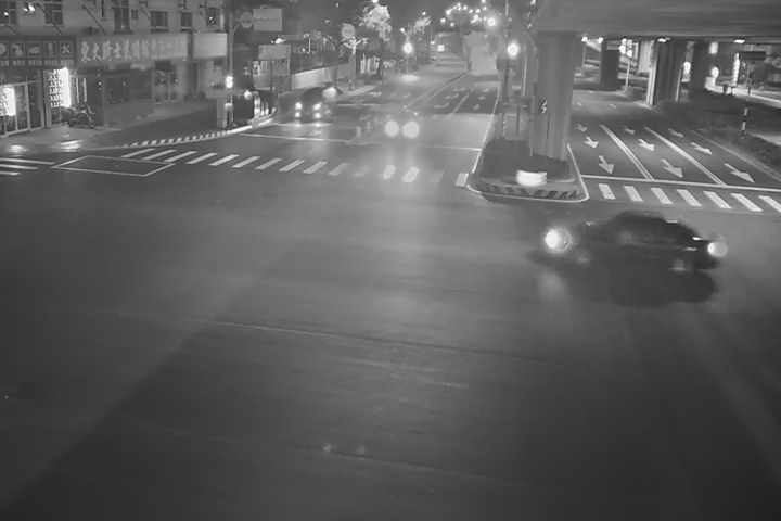 環中路/西屯路(車流往中清路)