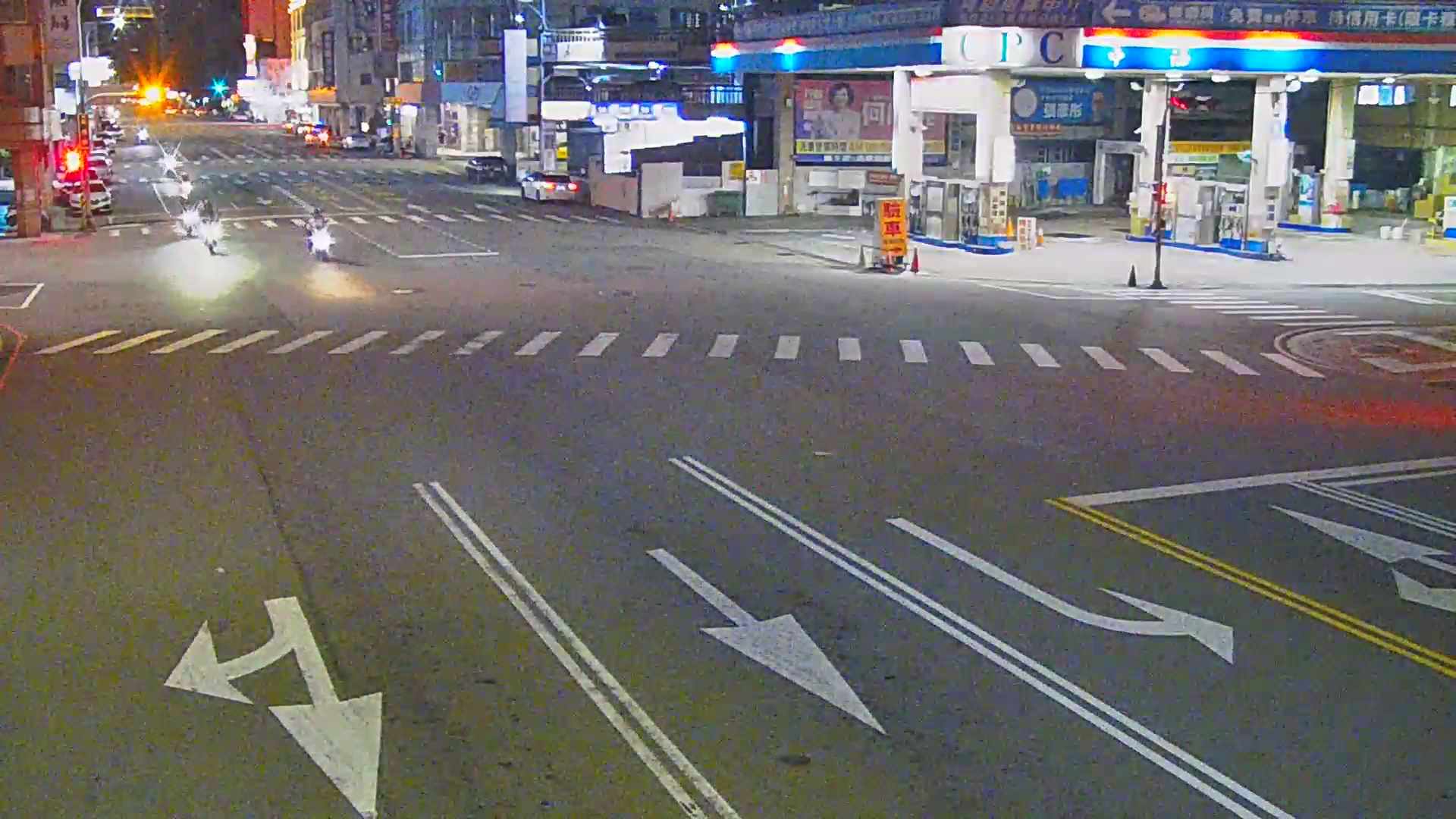 民權路/柳川東路(右側車流往向上路)Minquan Rd./ Liuchuan E. Rd.( Right side Traffic flow to Xiangshang Rd.)