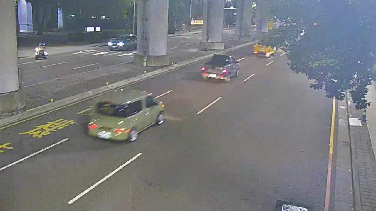文心南路/文心南五路(右側車流往五權西路)Wenxin S. Rd./Wenxin S. 5th Rd.(Right side Traffic flow to Wuquan W. Rd.)