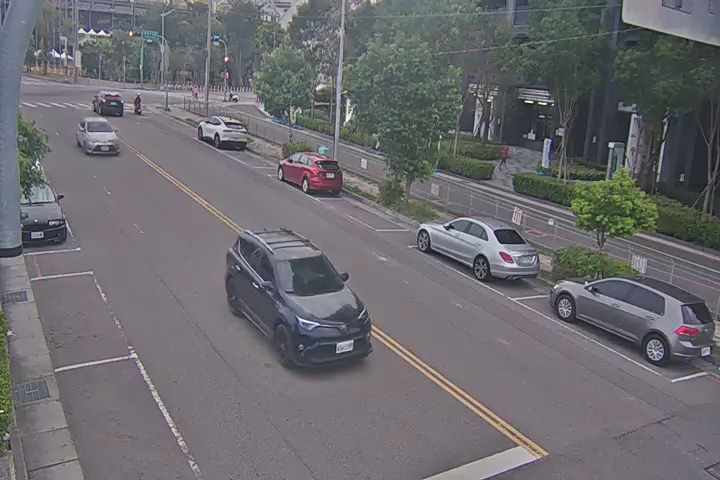 台中市道路 [06229]四平路/四平路568巷(右側車流往環中路) Siping Rd./Ln. 568, Siping Rd.(Right side Traffic flow to Huanzhong Rd.) 距離262公尺