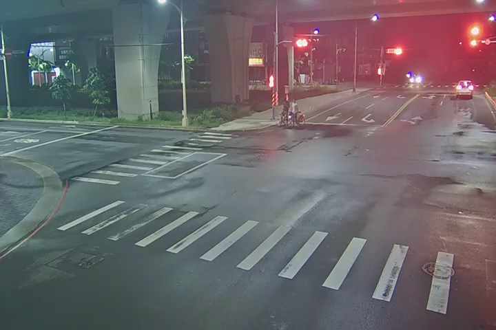台中市北屯區崇德十路/環中路(右側車流往雅潭路)