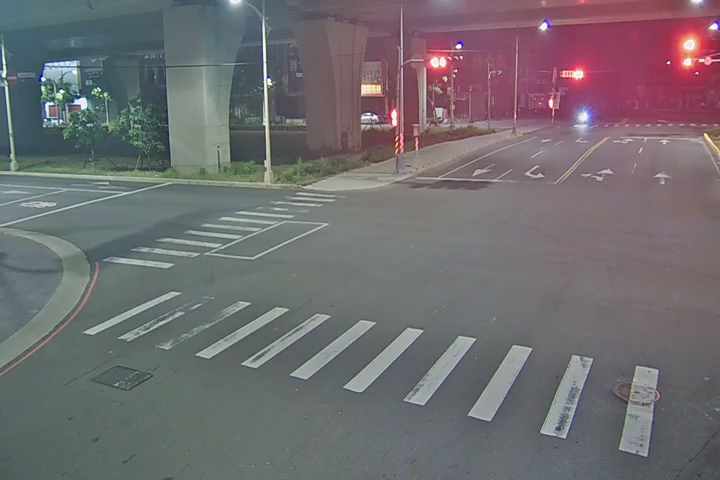 崇德十路/環中路 (右側車流往雅潭路) Chongde 10th Rd./Huanzhong Rd.( Right side Traffic flow toYatan Rd.)