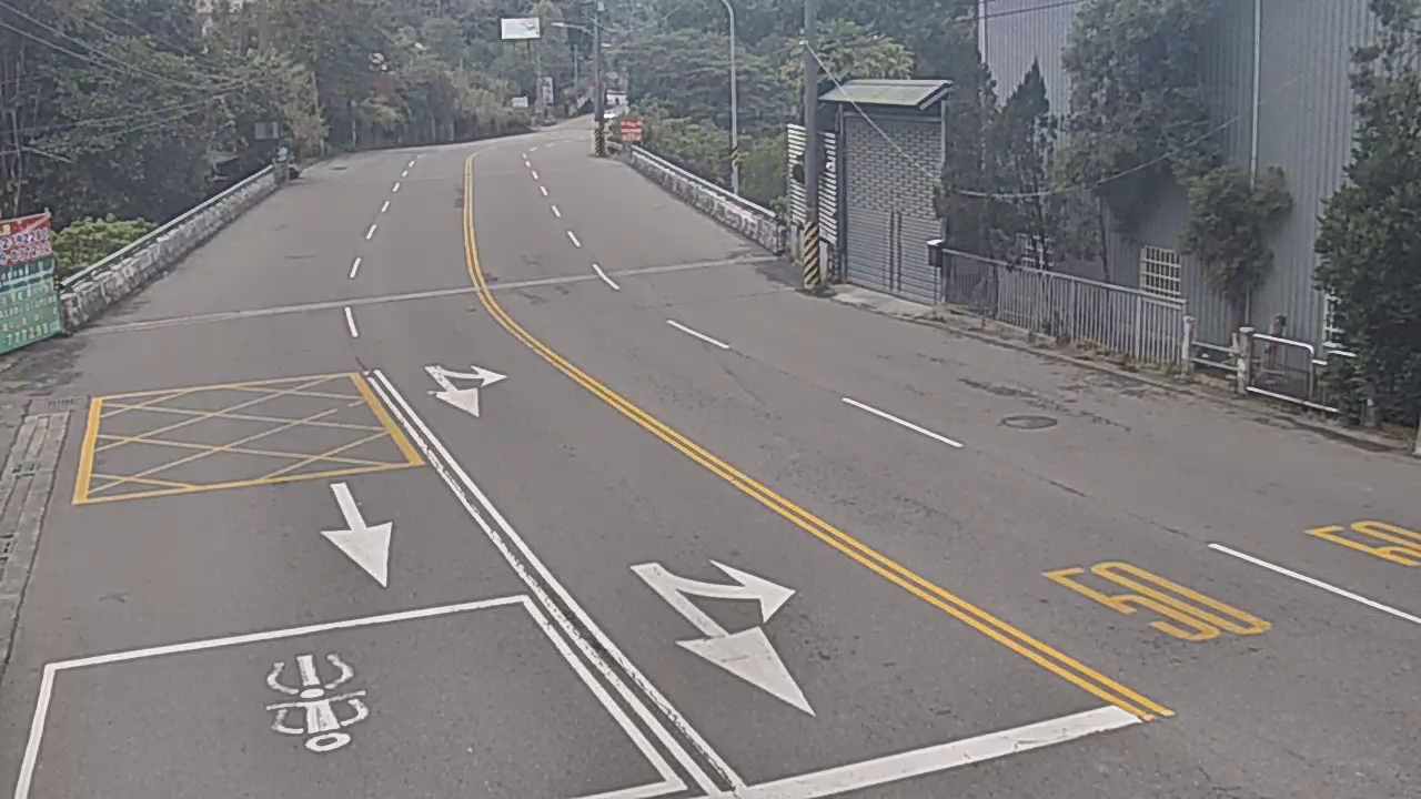 東山路/大湖巷(右側車流往大坑圓環)