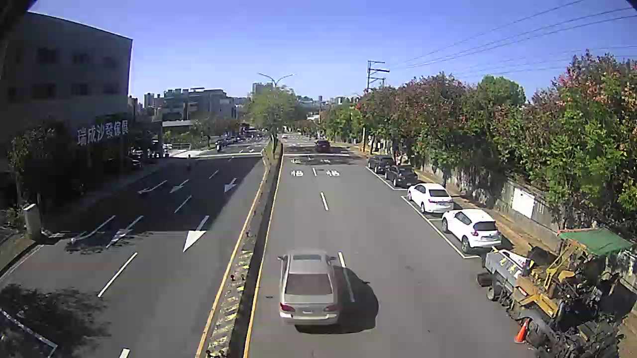 台中市北屯區松竹路/松竹一路(右側車流往環中東路)