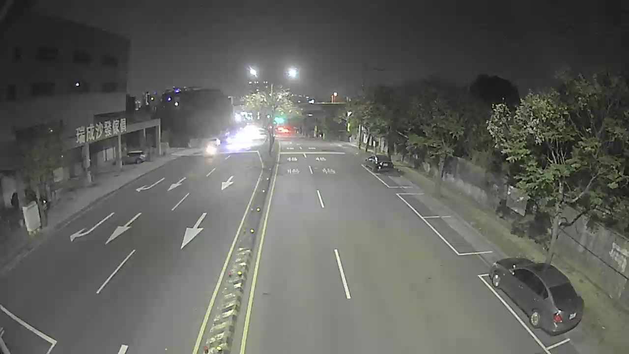 台中市北屯區松竹路/松竹一路(右側車流往環中東路)