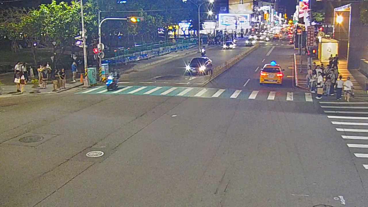 台中市道路 [03024]公益路/市民廣場(右側車流往文心路),Gongyi Rd/Taichung Citizens Square (Right side Traffic flow to Wenxin Rd)