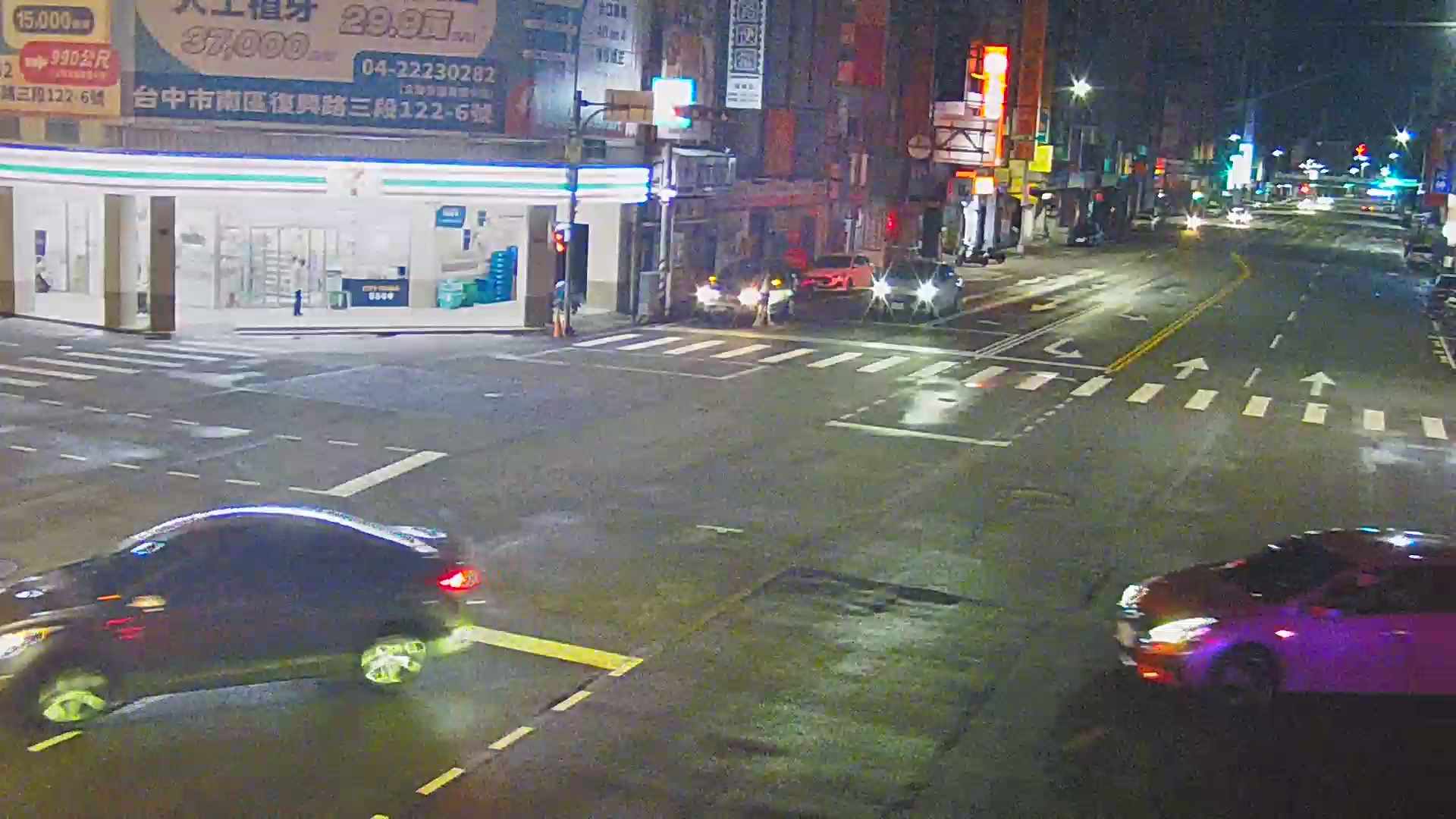 台中市南區台中路/復興路(右側車流往建成路)