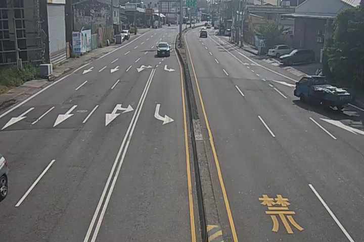 豐勢路/國豐路(右側車流往豐原) Fengshi Rd/Guofeng Rd (Right side Traffic flow to Fengyuan)