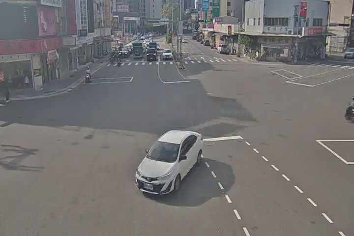 台中市道路 [08262]五權西路/黎明路(右側車流往工業區),Wuquan W. Rd./Liming Rd.(Right side Traffic flow to industrial area) 距離1.1公里