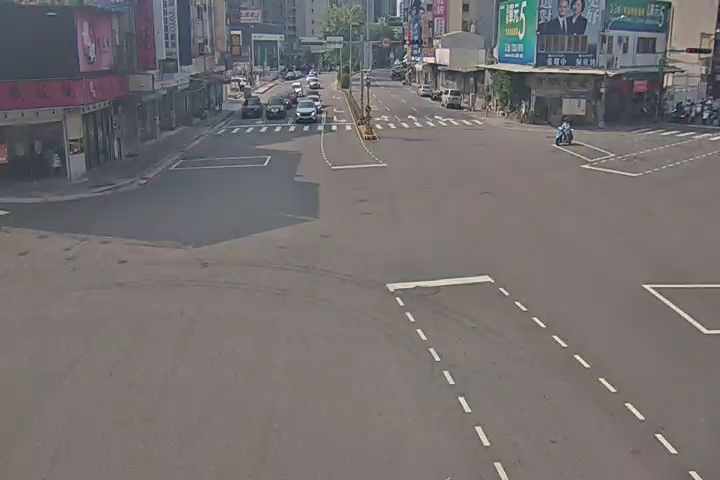 五權西路/黎明路(右側車流往工業區)