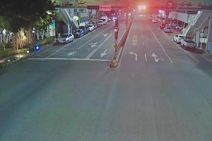 北屯路/健行路口(右側車流往崇德路)