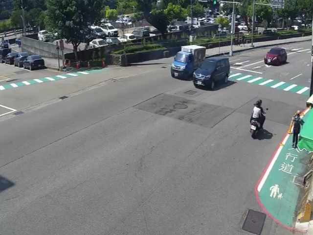 經補路/東山路(右側車流往祥順路)